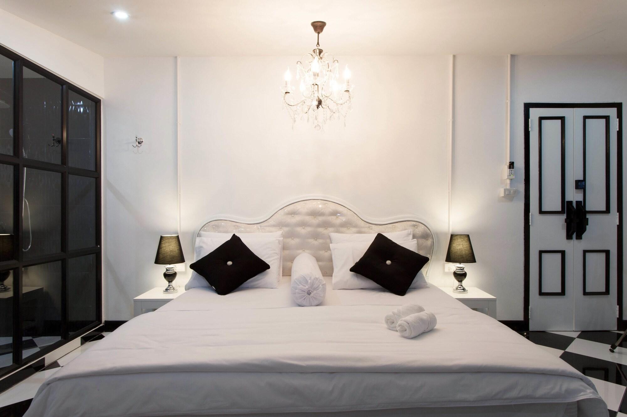 Meroom Phuket Extérieur photo