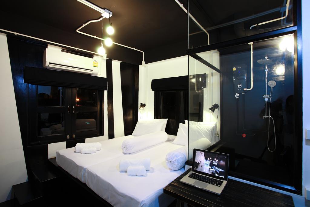 Meroom Phuket Chambre photo