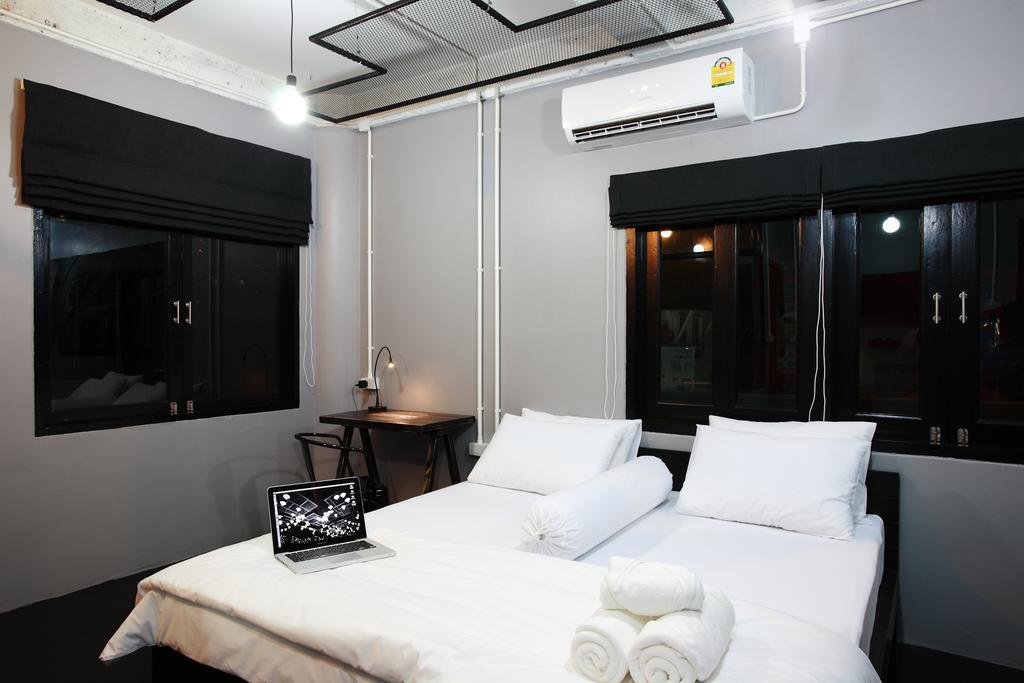 Meroom Phuket Extérieur photo